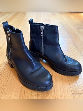 Black Leather Side-Zip Women's Ankle Boots